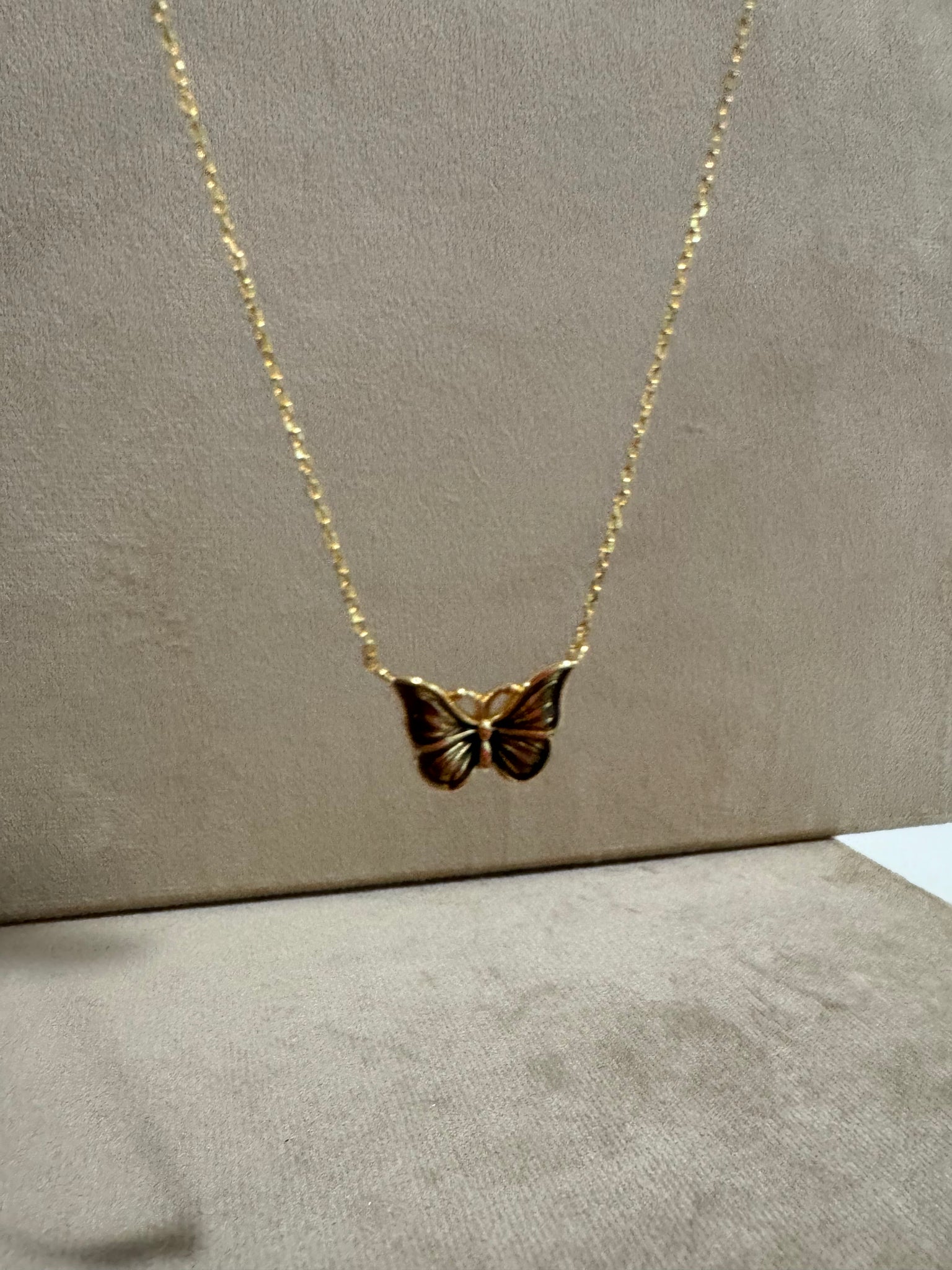 MARIPOSA Necklace