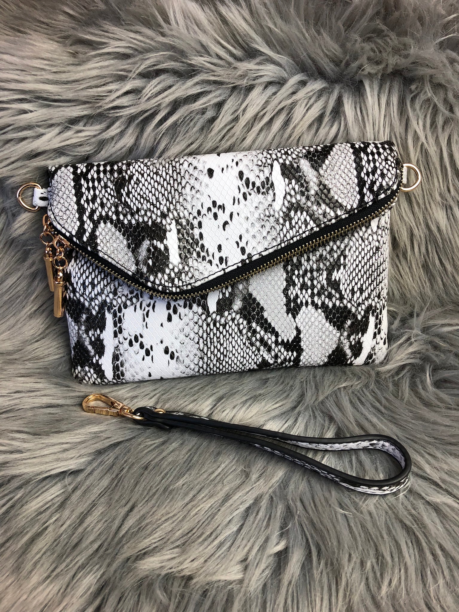 BRITNEY Clutch/Crossbody Bag