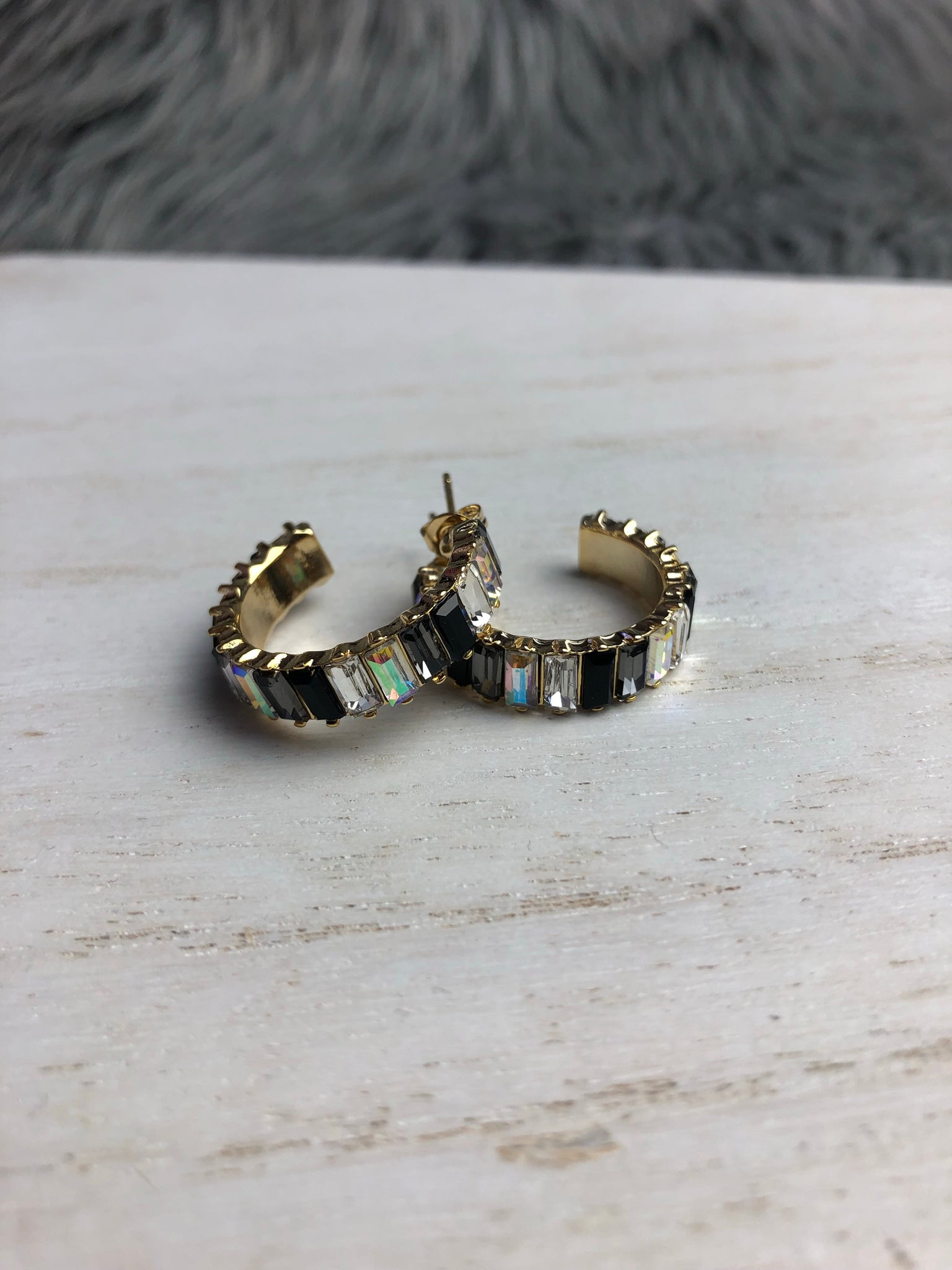 COURTNEY Earrings