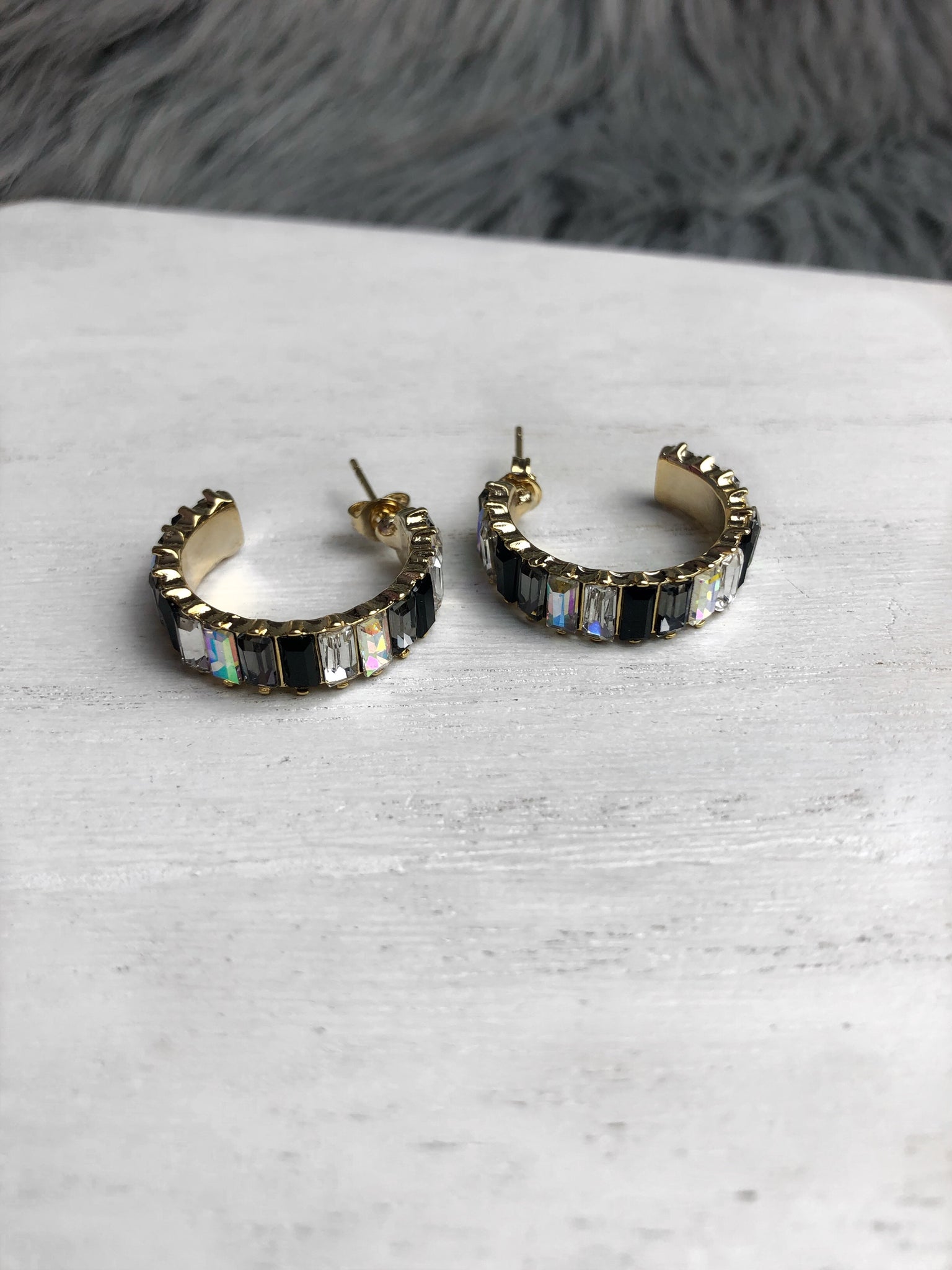 COURTNEY Earrings