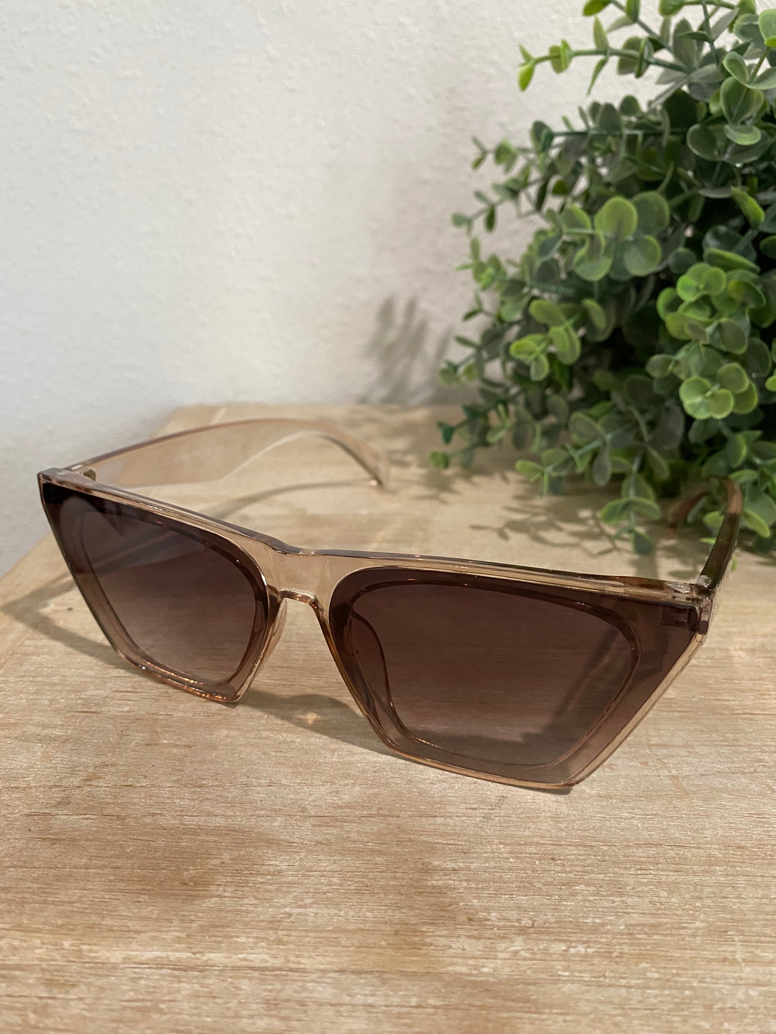 MAGNOLIA Sunglasses