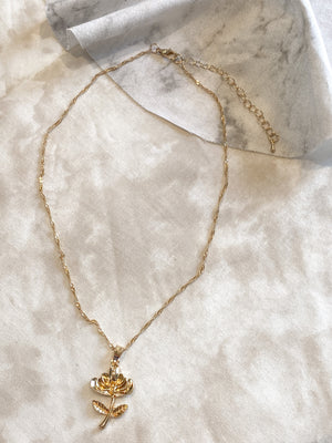 ROSEATE Necklace