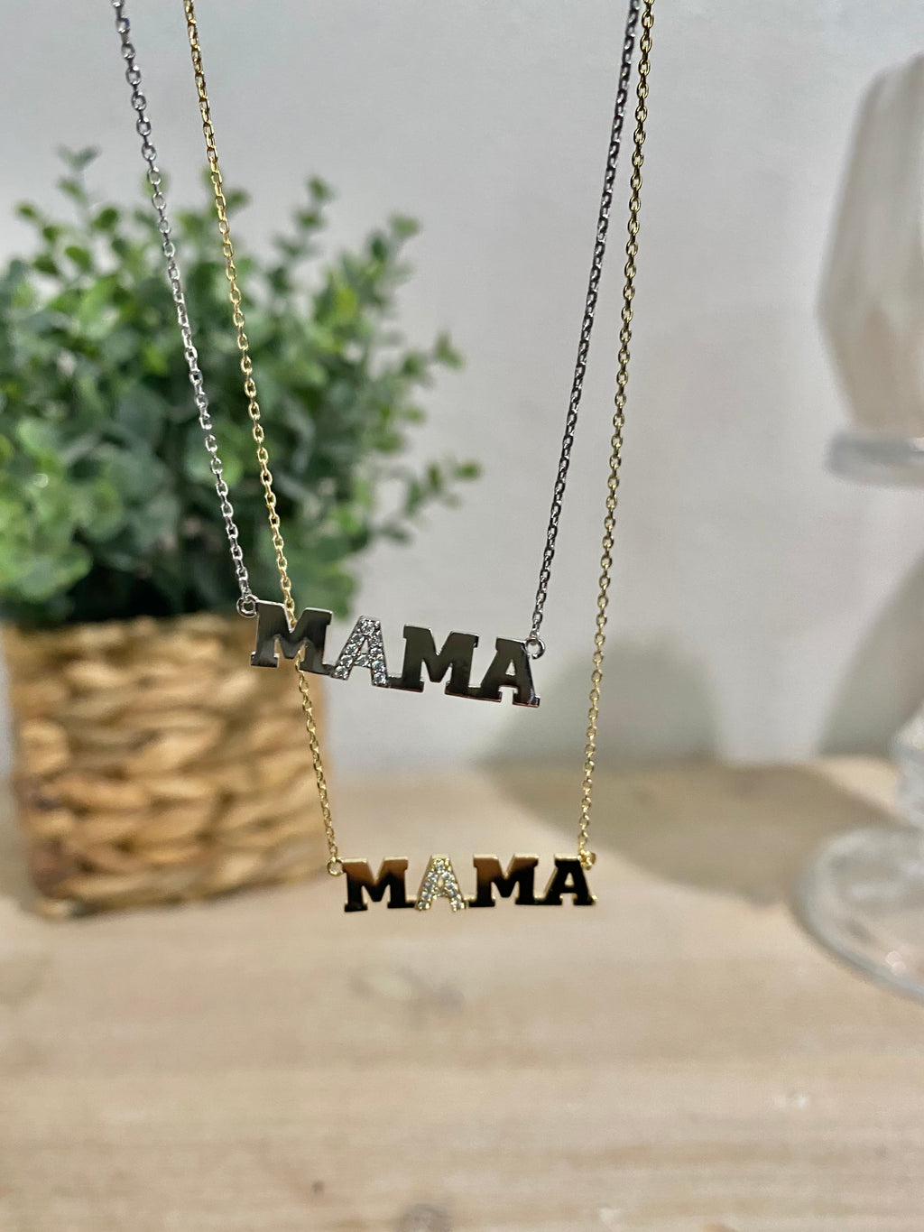 MAMA I Necklace