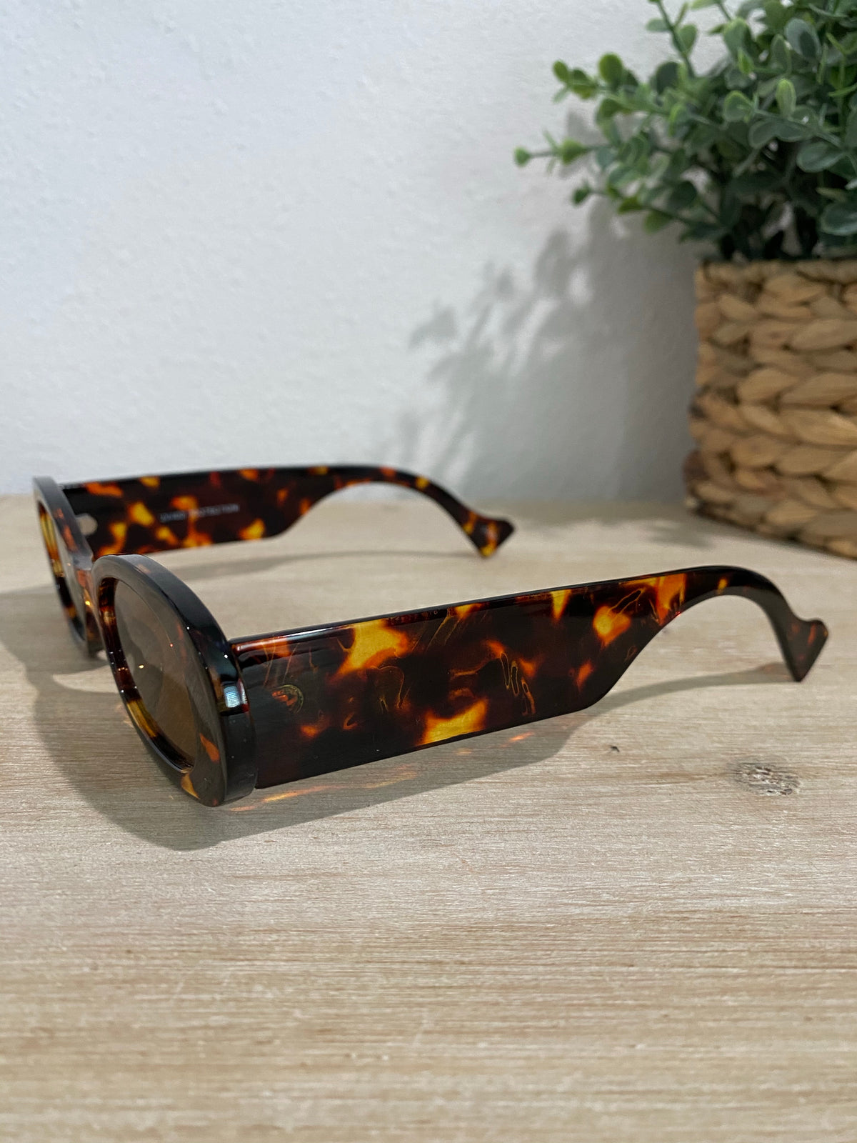 CHIC 90’s Sunglasses