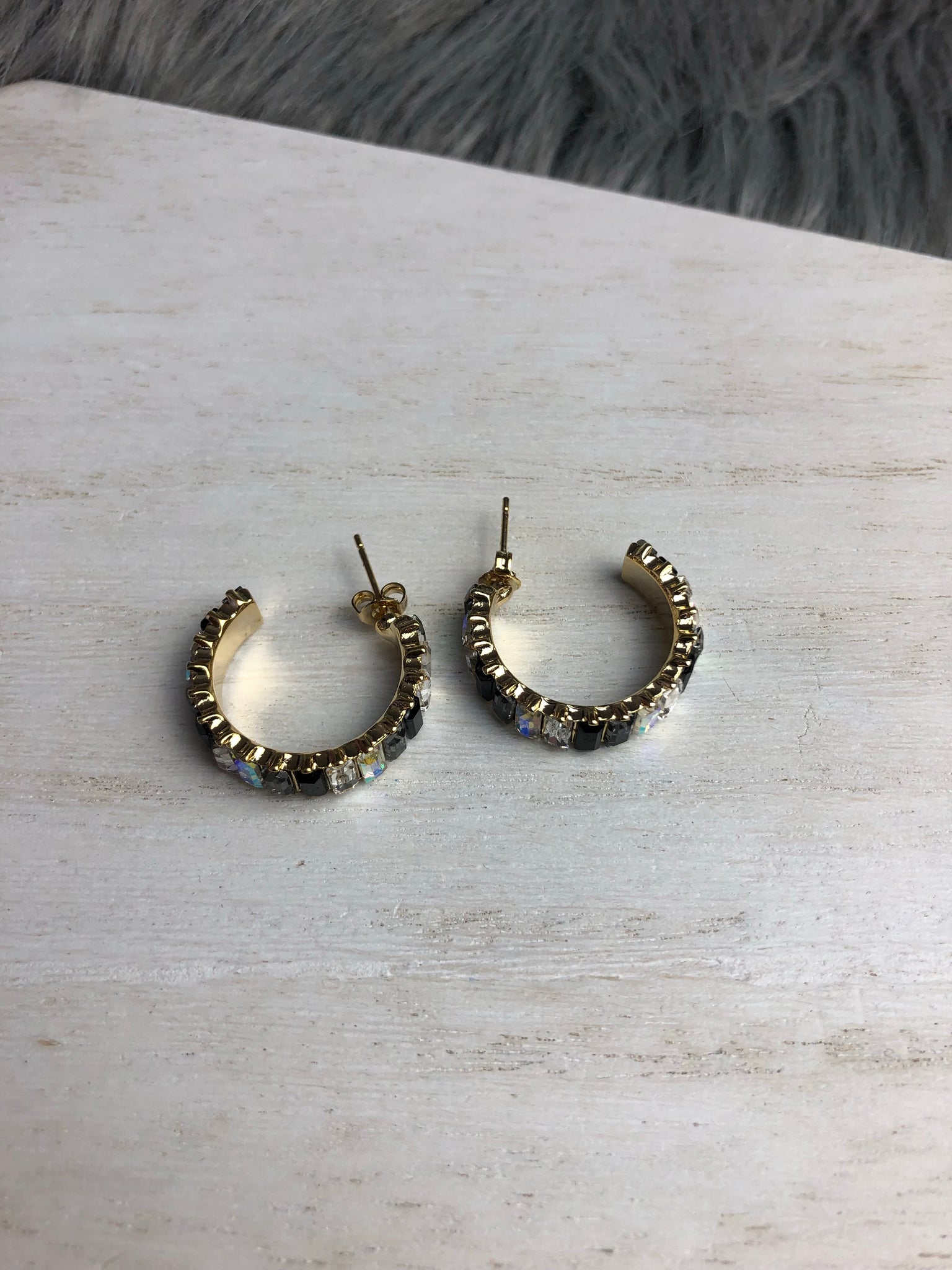 COURTNEY Earrings